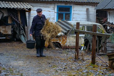 На Житомирщині провели допрем'єрний показ документального проєкту "Забуті" На Житомирщині провели допрем'єрний показ документального проєкту "Забуті"