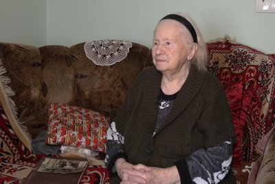 З німецького гетто викупив дідусь і переховував у підвалі: історія хмельничанки Тамари Соловйової З німецького гетто викупив дідусь і переховував у підвалі: історія хмельничанки Тамари Соловйової