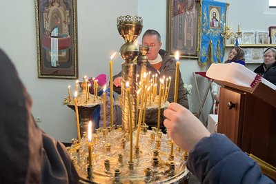 Прихожани Мукачівського храму Успіння Богородиці ПЦУ святкують Різдво Прихожани Мукачівського храму Успіння Богородиці ПЦУ святкують Різдво