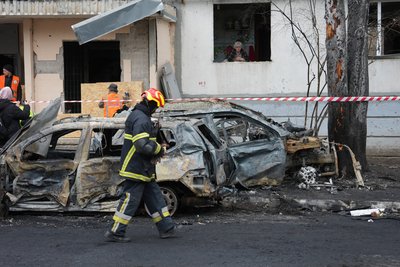Наслідки російської атаки в Основʼянському районі Харкова, 19 листопада 2025 Наслідки російської атаки в Основʼянському районі Харкова, 19 листопада 2025