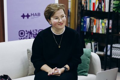 Сила змін для захисниць Маріуполя: проєкт з відновлення для жінок, які пережили полон Сила змін для захисниць Маріуполя: проєкт з відновлення для жінок, які пережили полон