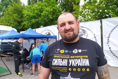Ветеран Олександр Маковей взяв участь у змаганнях "Сильні України" Ветеран Олександр Маковей взяв участь у змаганнях "Сильні України"