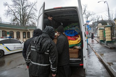 Виїзд монахів з території Києво-Печерської Лаври, 28 березня 2023 року Виїзд монахів з території Києво-Печерської Лаври, 28 березня 2023 року