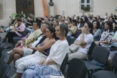В Ужгороді проходить V кінофестиваль «Кіно Сусідів»: про що програма та як відгукуються глядачі В Ужгороді проходить V кінофестиваль «Кіно Сусідів»: про що програма та як відгукуються глядачі