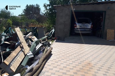 "Дивом лишились живі": росіяни атакували село на Одещині, є поранені "Дивом лишились живі": росіяни атакували село на Одещині, є поранені