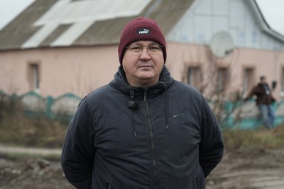 "Думали, це десь далеко. А тепер і у нас так літає”: життя села Стецьківка під дронами "Думали, це десь далеко. А тепер і у нас так літає”: життя села Стецьківка під дронами