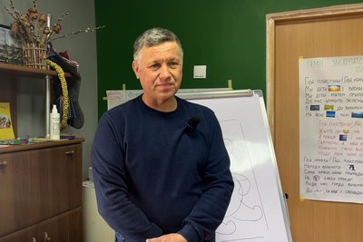 У селі на Рівненщині діти власноруч готують та малюють, щоб підтримати ЗСУ та поїхати на балет У селі на Рівненщині діти власноруч готують та малюють, щоб підтримати ЗСУ та поїхати на балет