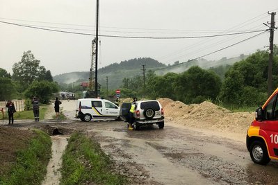 На місці працюють правоохоронці На місці працюють правоохоронці