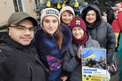 Різдвяний ярмарок. На Миколаївщині збирали кошти для військових Збройних сил України Різдвяний ярмарок. На Миколаївщині збирали кошти для військових Збройних сил України