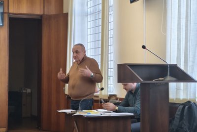 Справа про вбивство дитини у Радомишлі: на суді адвокат заявив про підміну кулі Справа про вбивство дитини у Радомишлі: на суді адвокат заявив про підміну кулі