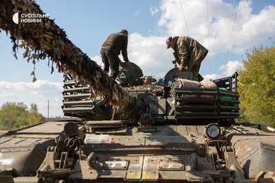 Російський трофейний танк Т-72 БМ у 14 ОМБр Російський трофейний танк Т-72 БМ у 14 ОМБр