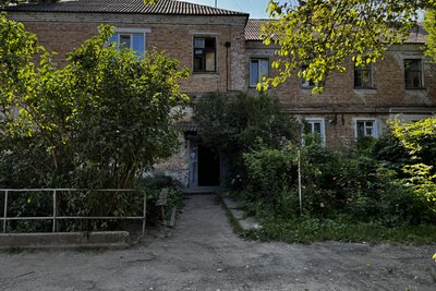 "Дуже важко і страшно": що кажуть очевидці про удар РФ в Сумах "Дуже важко і страшно": що кажуть очевидці про удар РФ в Сумах