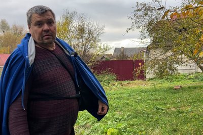 "Він нас називає сепаратистами", "а вони мене - Гітлером": на Рівненщині конфліктують переселенці та адміністрація "Він нас називає сепаратистами", "а вони мене - Гітлером": на Рівненщині конфліктують переселенці та адміністрація