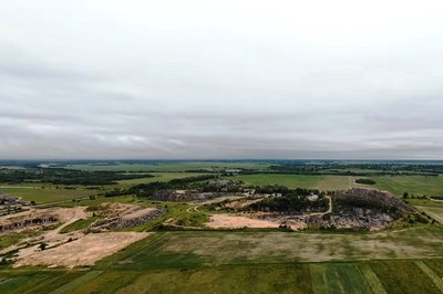 На Житомирщині ексдиректора держпідприємства з видобутку габро підозрюють у нанесенні збитків на 71 млн грн На Житомирщині ексдиректора держпідприємства з видобутку габро підозрюють у нанесенні збитків на 71 млн грн