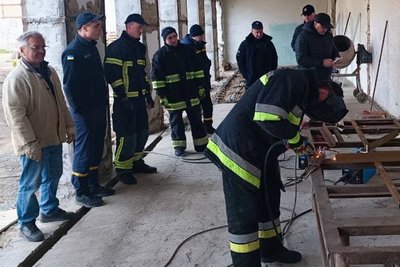 "Сині комірці" для Одещини: чому робітничі професії повертають престиж і кого найбільше потребує ринок праці "Сині комірці" для Одещини: чому робітничі професії повертають престиж і кого найбільше потребує ринок праці
