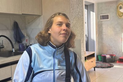 "Я в школу не ходила, але дуже хочу навчатися", — історія 20-річної Валерії Сікорської з Житомирщини "Я в школу не ходила, але дуже хочу навчатися", — історія 20-річної Валерії Сікорської з Житомирщини