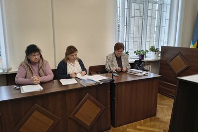 Смерть пацієнта у лікарні на Житомирщині: суд закрив справу обвинуваченого лікаря-хірурга
