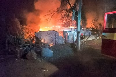 Балаклія на Харківщині зазнала ракетного удару, сталася пожежа