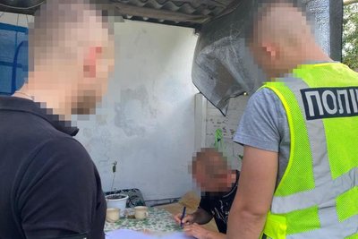 Трьох жителів Житомирщини підозрюють в організації схеми ухилення від мобілізації і спробі підкупу представника ТЦК Трьох жителів Житомирщини підозрюють в організації схеми ухилення від мобілізації і спробі підкупу представника ТЦК
