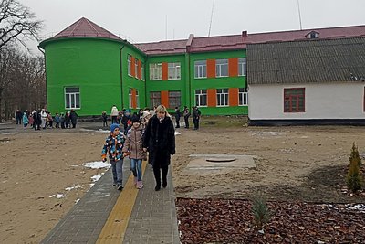 Збудували укриття та зробили ремонт — у громаді на Житомирщині у ліцеї відновили очне навчання Збудували укриття та зробили ремонт — у громаді на Житомирщині у ліцеї відновили очне навчання