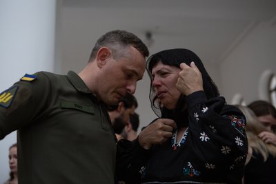 У Києві попрощалися з військовим пілотом "Джусом" У Києві попрощалися з військовим пілотом "Джусом"