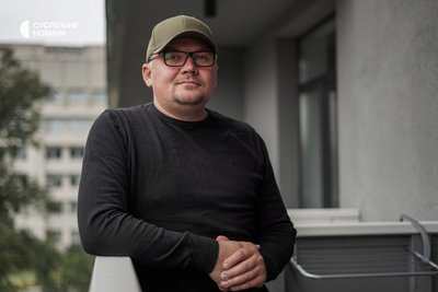 “Орк побачив консерви для собак. Каже: "Це ми собі візьмемо" — волонтер, що врятував понад 200 людей на Київщині “Орк побачив консерви для собак. Каже: "Це ми собі візьмемо" — волонтер, що врятував понад 200 людей на Київщині
