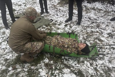 У громаді на Житомирщині провели базовий військовий вишкіл для цивільних У громаді на Житомирщині провели базовий військовий вишкіл для цивільних
