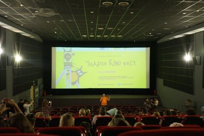 Від анімації до дитячих короткометражок — у Житомирі триває 13 "Чілдрен Кінофест": що подивитися і як долучитися Від анімації до дитячих короткометражок — у Житомирі триває 13 "Чілдрен Кінофест": що подивитися і як долучитися