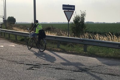 "Мій найбільший страх — що в цій поїздці я не зможу зібрати гроші" — волонтер Олександр Каніболоцький "Мій найбільший страх — що в цій поїздці я не зможу зібрати гроші" — волонтер Олександр Каніболоцький