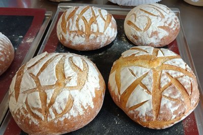 хліб для військових