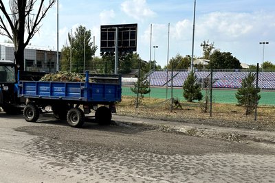 Вісім вибухів, вісім ракет: наслідки нічного обстрілу Добропілля на Донеччині Вісім вибухів, вісім ракет: наслідки нічного обстрілу Добропілля на Донеччині