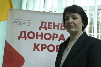 Напередодні Всесвітнього дня донора в Житомирському обласному центрі крові провели 100 донацій Напередодні Всесвітнього дня донора в Житомирському обласному центрі крові провели 100 донацій