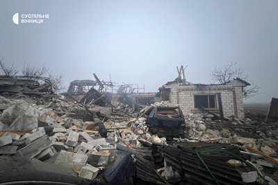 Атака безпілотника на Вінниччині: у лікарні померла жінка Атака безпілотника на Вінниччині: у лікарні померла жінка