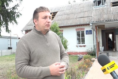Обстріли у Сонячному на Житомирщині — як відновлюватимуть зруйноване житло та коли платитимуть компенсацію Обстріли у Сонячному на Житомирщині — як відновлюватимуть зруйноване житло та коли платитимуть компенсацію