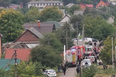 У місті на Рівненщині зруйнувало будинок, попередньо, через вибух газоповітряної суміші — ДСНС У місті на Рівненщині зруйнувало будинок, попередньо, через вибух газоповітряної суміші — ДСНС
