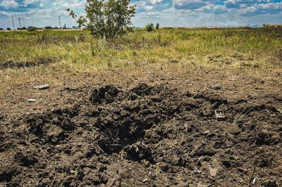 Вирва унаслідок удару дрона Вирва унаслідок удару дрона