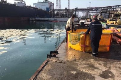 Забруднення води в порту на Одещині: власник судна сплатив понад 36 млн гривень Забруднення води в порту на Одещині: власник судна сплатив понад 36 млн гривень