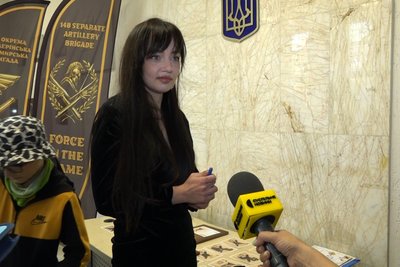 «Сила у вогні»: у Житомирі погасили поштову марку 148 окремої артилерійської бригади ДШВ «Сила у вогні»: у Житомирі погасили поштову марку 148 окремої артилерійської бригади ДШВ
