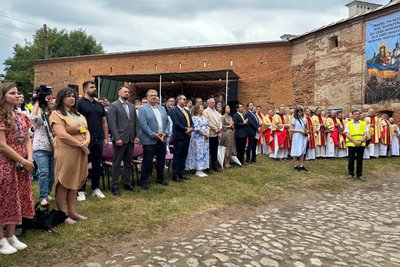 У Бердичеві відбулося 48 всеукраїнське паломництво до ікони Матері Божої Бердичівської У Бердичеві відбулося 48 всеукраїнське паломництво до ікони Матері Божої Бердичівської