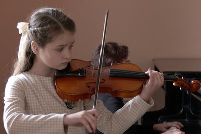 Конкурс скрипалів у Луцьку Конкурс скрипалів у Луцьку