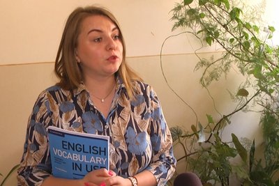 "Правило успіху — системна підготовка усі 11 років у школі", — хмельницька випускниця-"двохсотбальниця" Яна Книр "Правило успіху — системна підготовка усі 11 років у школі", — хмельницька випускниця-"двохсотбальниця" Яна Книр
