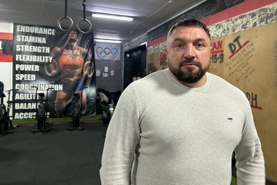 "Спорт гартує тіло і характер", — ветеран з Житомира Андрій Гнатенко про безоплатні заняття кросфітом "Спорт гартує тіло і характер", — ветеран з Житомира Андрій Гнатенко про безоплатні заняття кросфітом