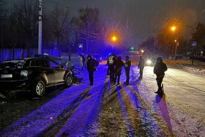 Смертельна ДТП у Бердичеві: загинули двоє людей, ще п'ятеро — травмовані Смертельна ДТП у Бердичеві: загинули двоє людей, ще п'ятеро — травмовані