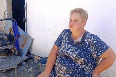 "Більше половини будівель в селі пошкоджені" — комісія визначає стан руйнації після вибухів поблизу Житомира "Більше половини будівель в селі пошкоджені" — комісія визначає стан руйнації після вибухів поблизу Житомира