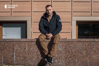 "Мені зрізають скотч з очей і стяжки з рук, я йду у бік України у футболці" — Михайло Вершинін про обмін та полон "Мені зрізають скотч з очей і стяжки з рук, я йду у бік України у футболці" — Михайло Вершинін про обмін та полон