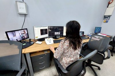 Променева терапія для онкохворих пацієнтів — у Житомирі почав працювати лінійний прискорювач Променева терапія для онкохворих пацієнтів — у Житомирі почав працювати лінійний прискорювач
