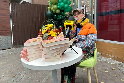 Катя Бльостка приїхала у Луцьк з новою книгою Катя Бльостка приїхала у Луцьк з новою книгою