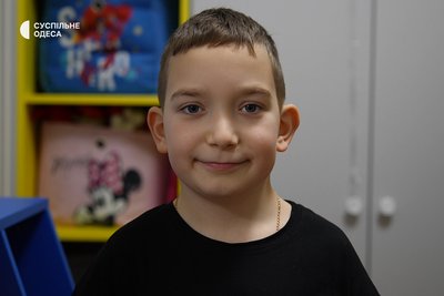 "Наш тато тепер янгол-охоронець": історії дітей загиблих військовослужбовців "Наш тато тепер янгол-охоронець": історії дітей загиблих військовослужбовців