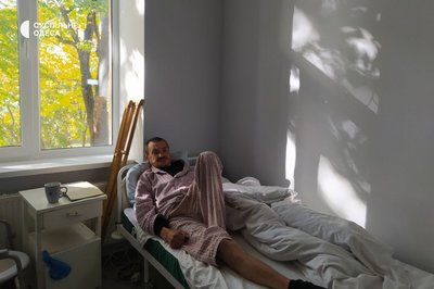 "Госпіталізації кожного дня є": репортаж з ковідної лікарні в Одесі "Госпіталізації кожного дня є": репортаж з ковідної лікарні в Одесі