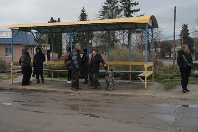 "Думали, це десь далеко. А тепер і у нас так літає”: життя села Стецьківка під дронами "Думали, це десь далеко. А тепер і у нас так літає”: життя села Стецьківка під дронами